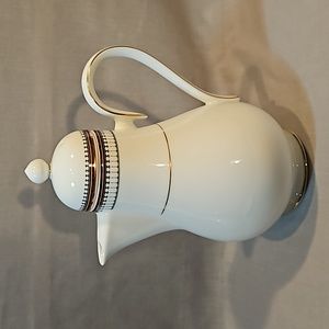 Noritake McKenzie 4112 Coffee Pot New